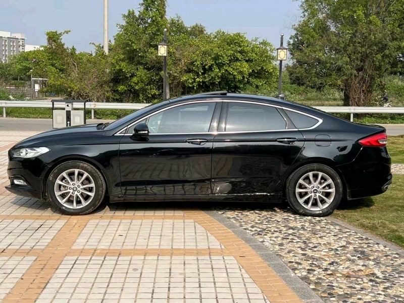 汕头17年福特蒙迪欧3