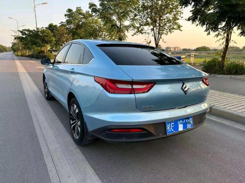 梧州21年寶駿RC68