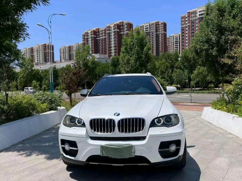 东营09年宝马X61