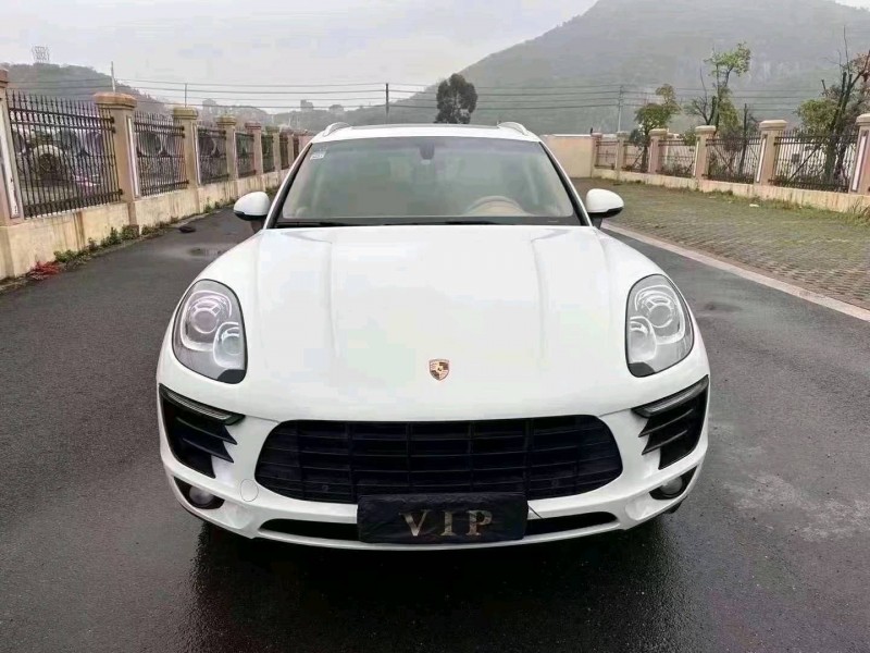 湖州15年保时捷Macan1