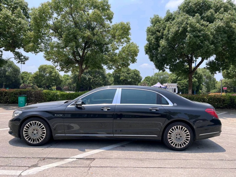 东营17年奔驰迈巴赫S级4