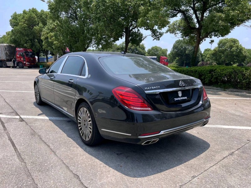 东营17年奔驰迈巴赫S级3