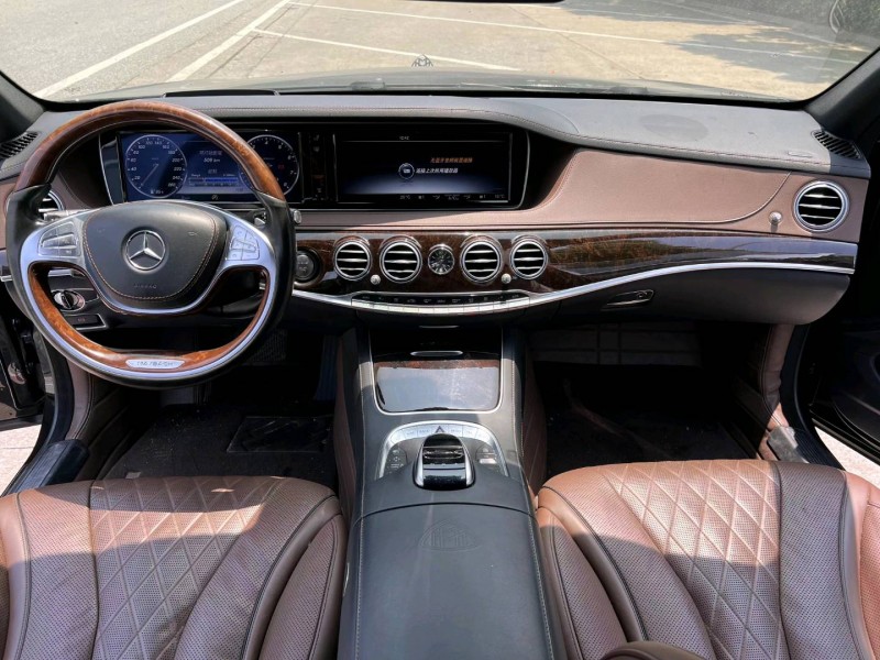 东营17年奔驰迈巴赫S级7