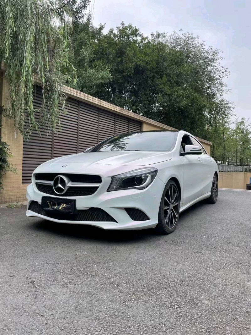 成都16年奔驰CLA3