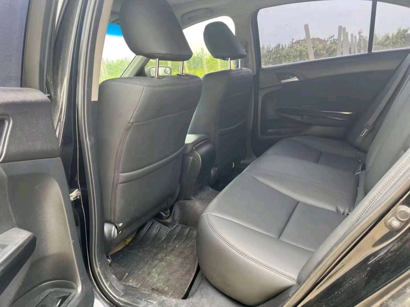 东营13年本田雅阁9