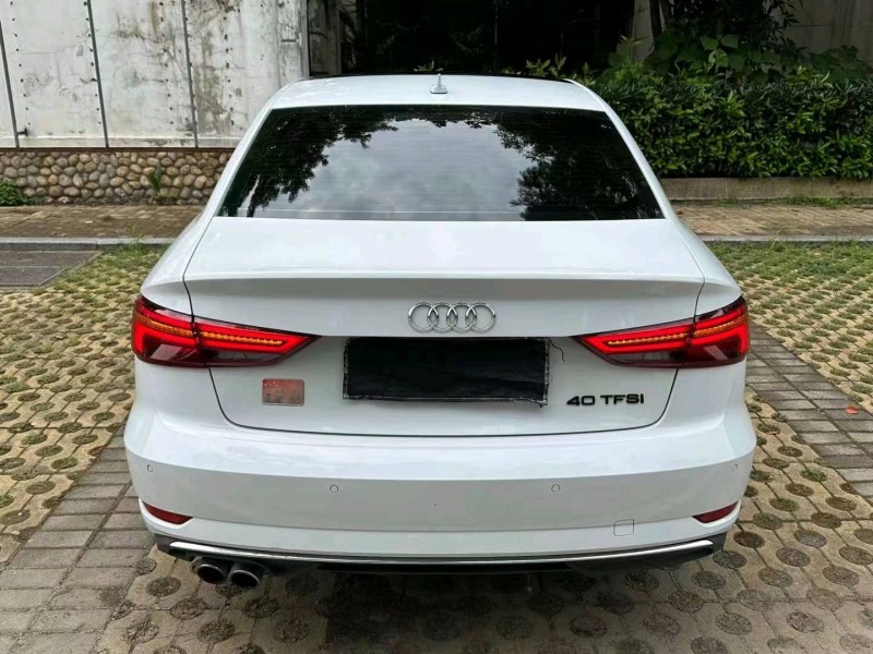 宜昌18年奥迪A33