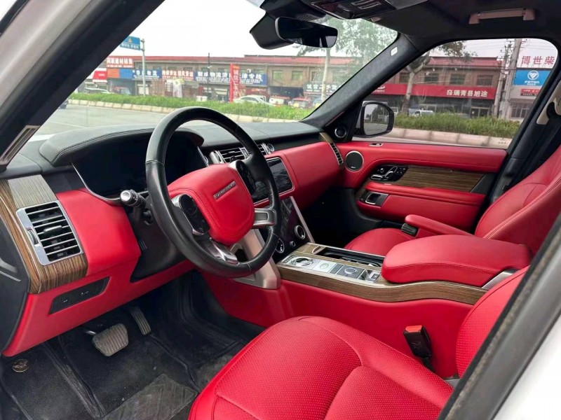 邢台19年路虎揽胜行政8