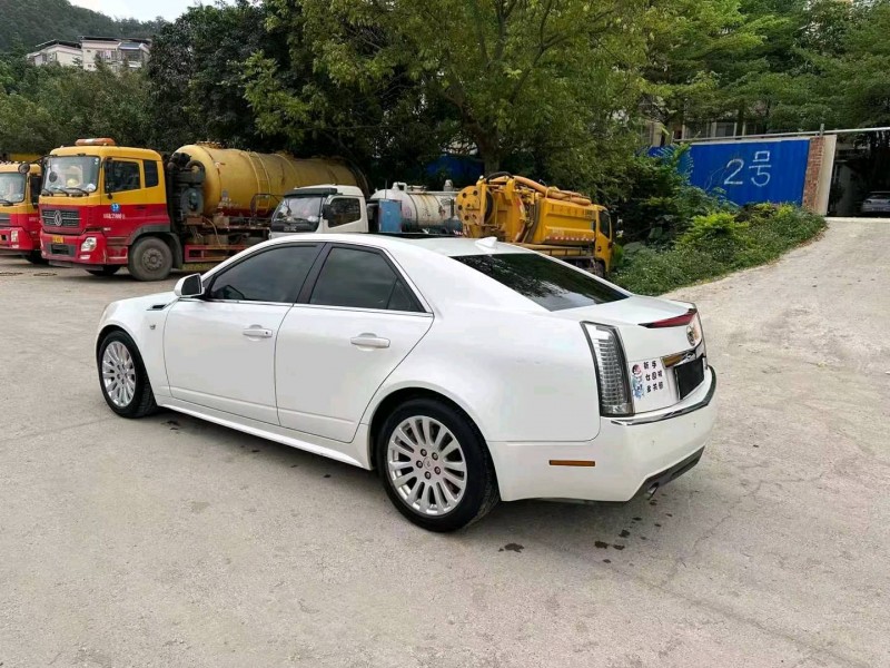 梧州11年凯迪拉克XTS4