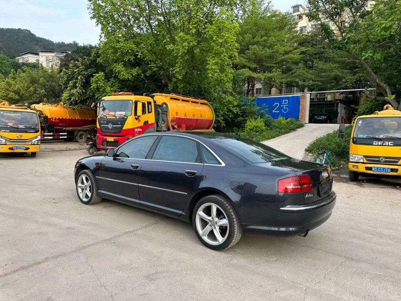 梧州10年奥迪A8L3