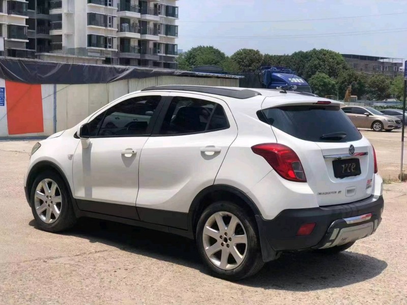 梧州13年别克昂科拉8