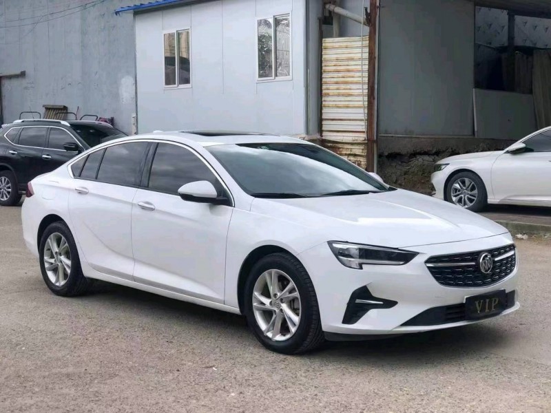 梧州21年别克君威3