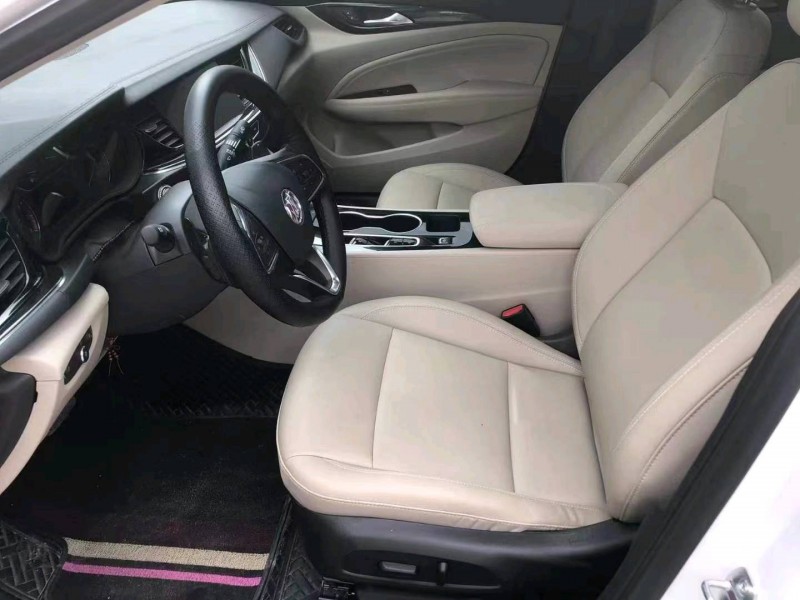 梧州21年别克君威4