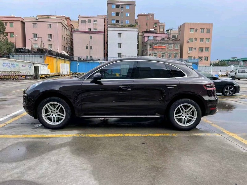 汕头18年保时捷Macan5