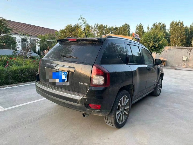 枣庄14年Jeep指南者7