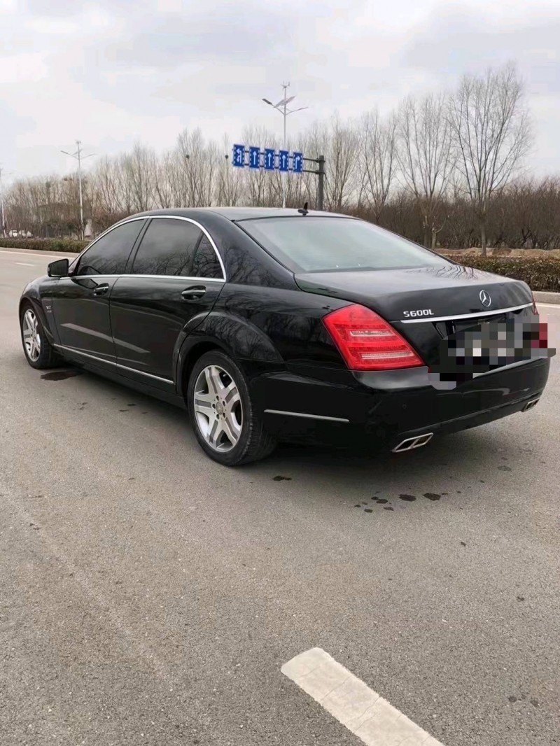 枣庄12年奔驰S8