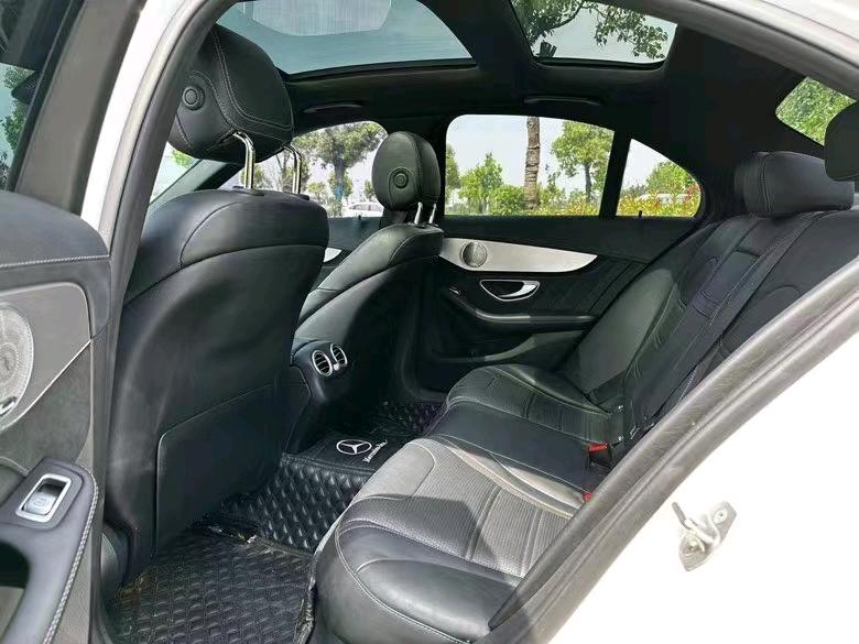 盐城19年奔驰AMG4