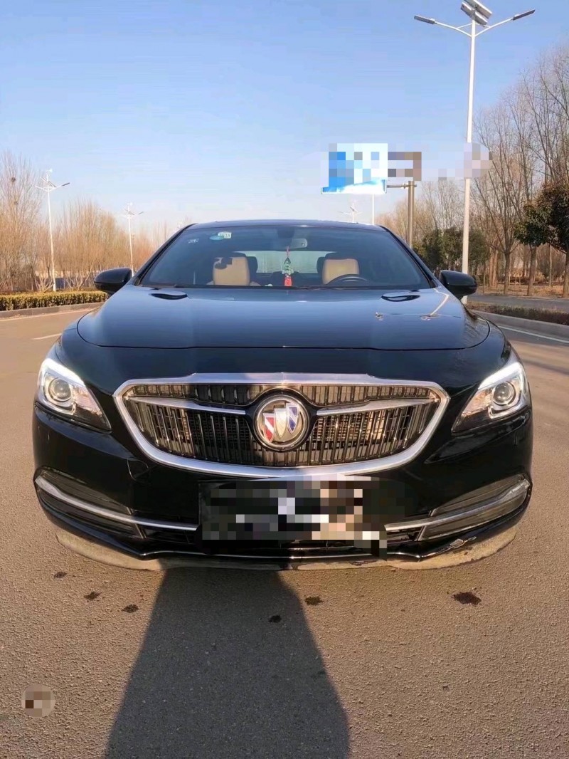 枣庄17年别克君越1