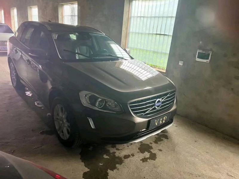 衡阳16年沃尔沃XC602