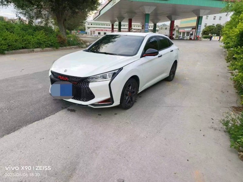 成都22年东风奕炫1