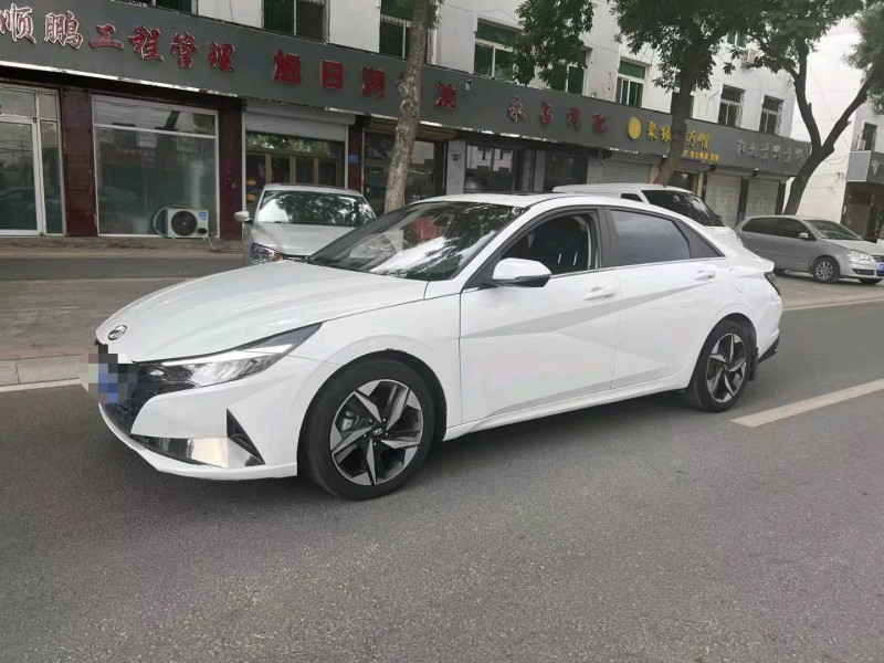 保定21年现代伊兰特2