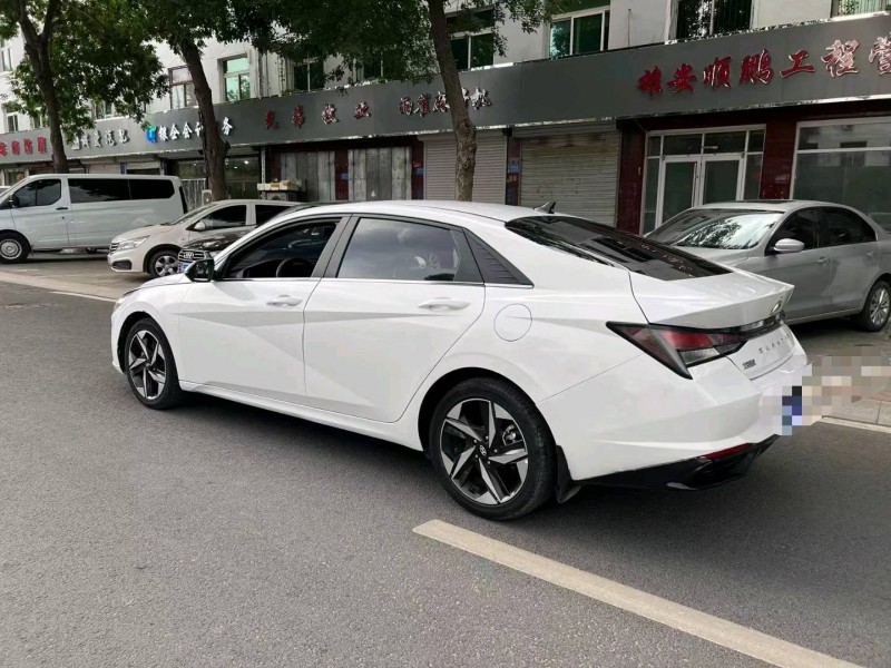 保定21年现代伊兰特4