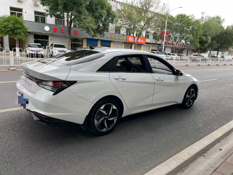 保定21年现代伊兰特5