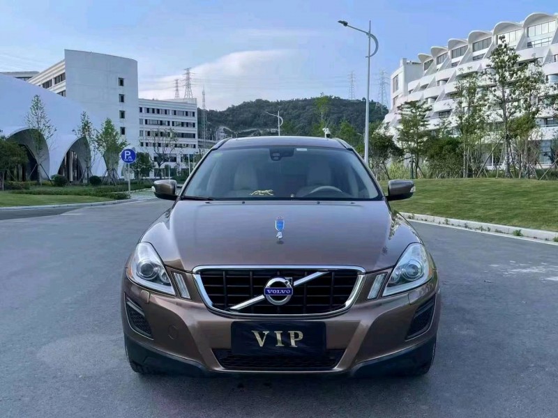 湖州12年沃尔沃XC601