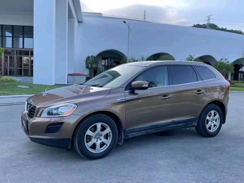 湖州12年沃尔沃XC606