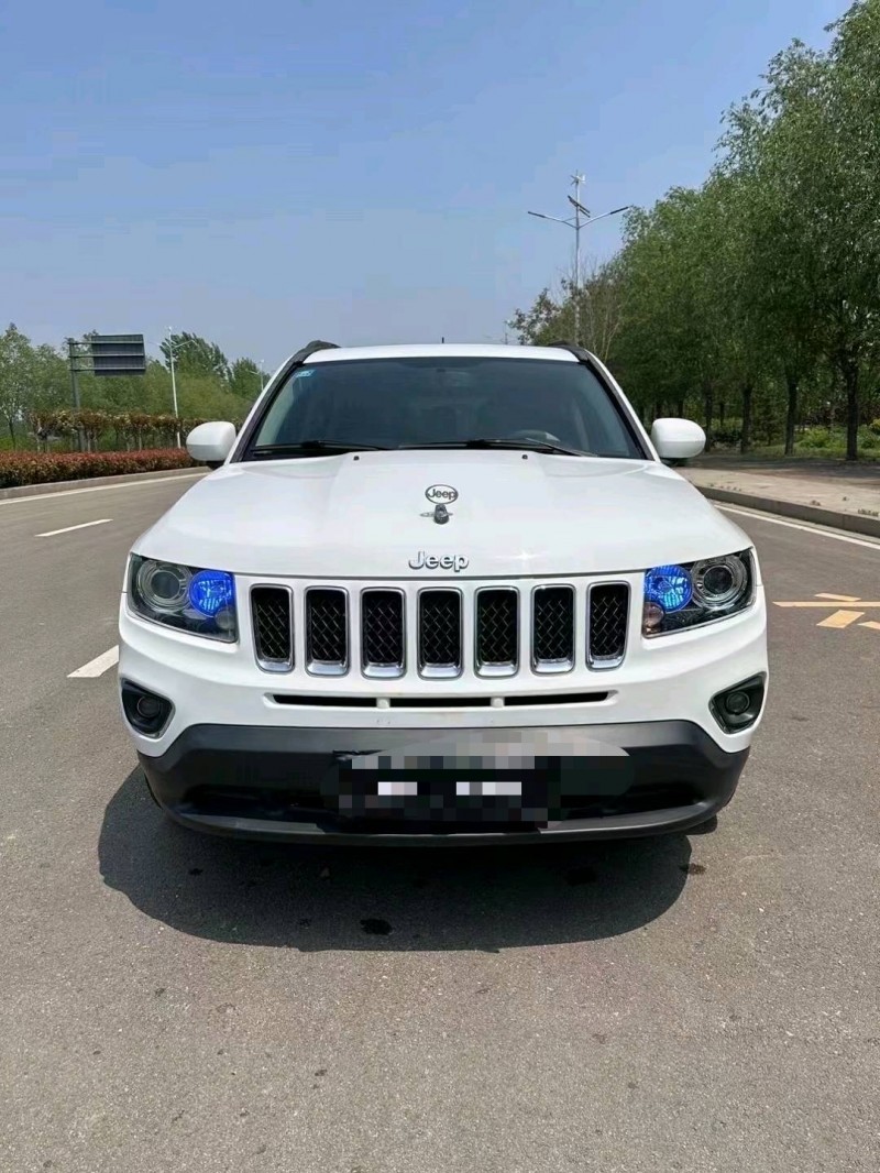 枣庄14年Jeep指南者1