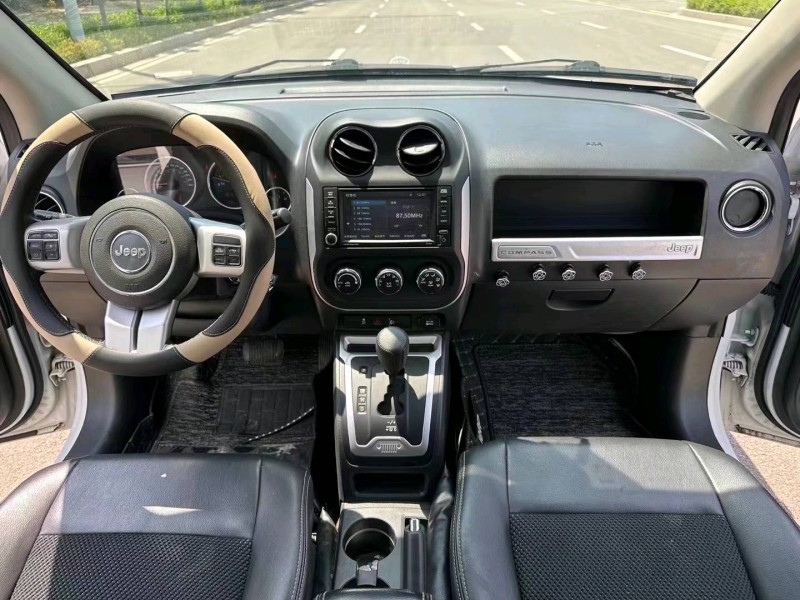 枣庄14年Jeep指南者6