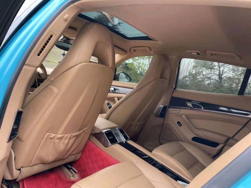 宜昌12年保时捷帕拉梅拉8