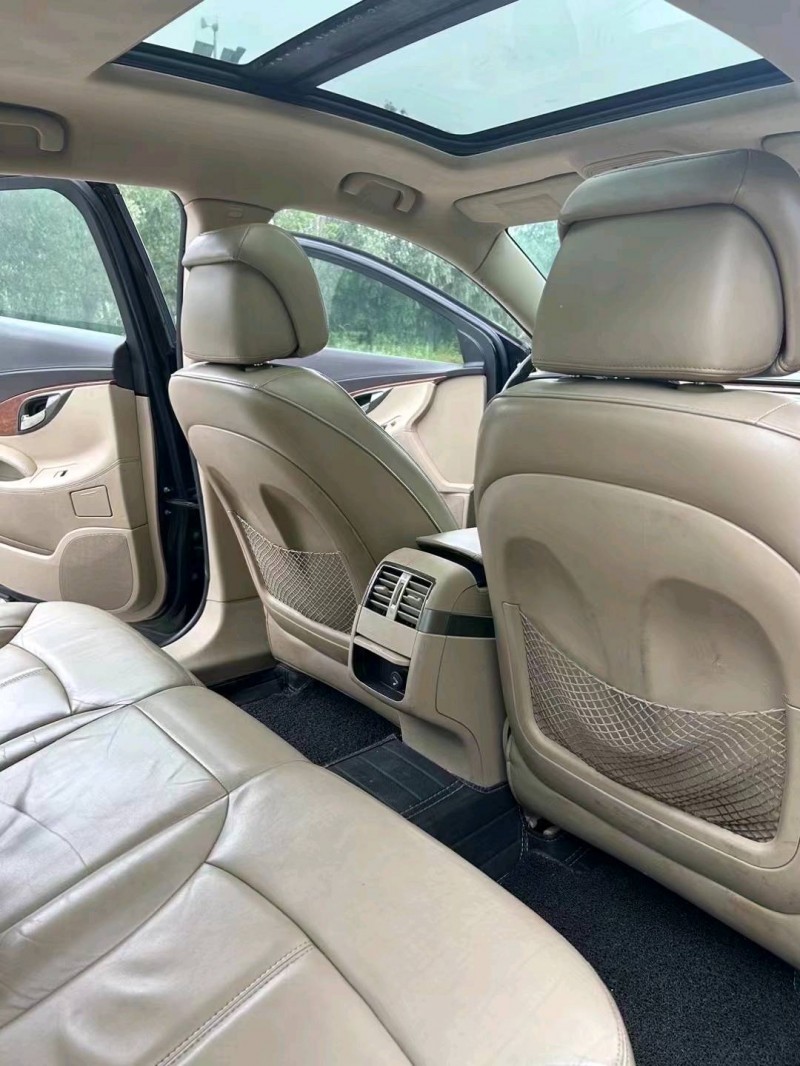 枣庄12年别克君越4