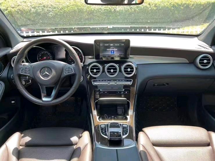 盐城19年奔驰GLC7