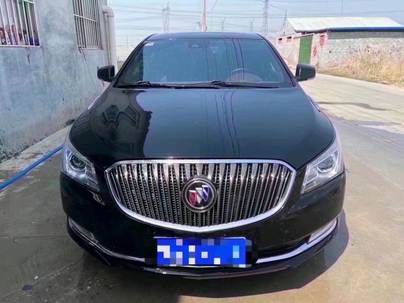 青岛15年别克君越1