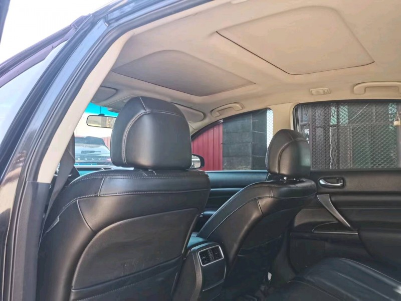 保定13年日产天籁6