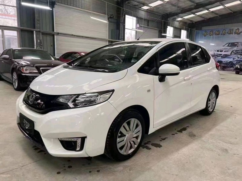 济宁15年本田飞度3