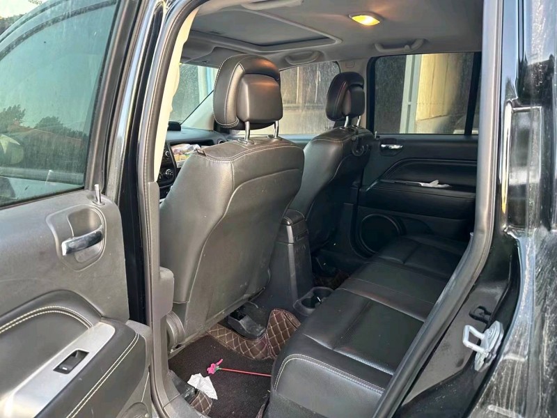 枣庄14年Jeep指南者6