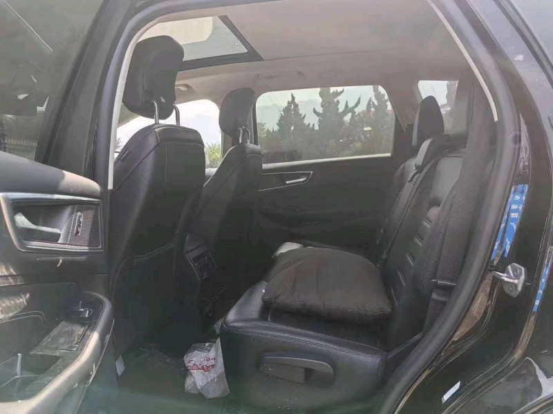 东营17年福特领界4