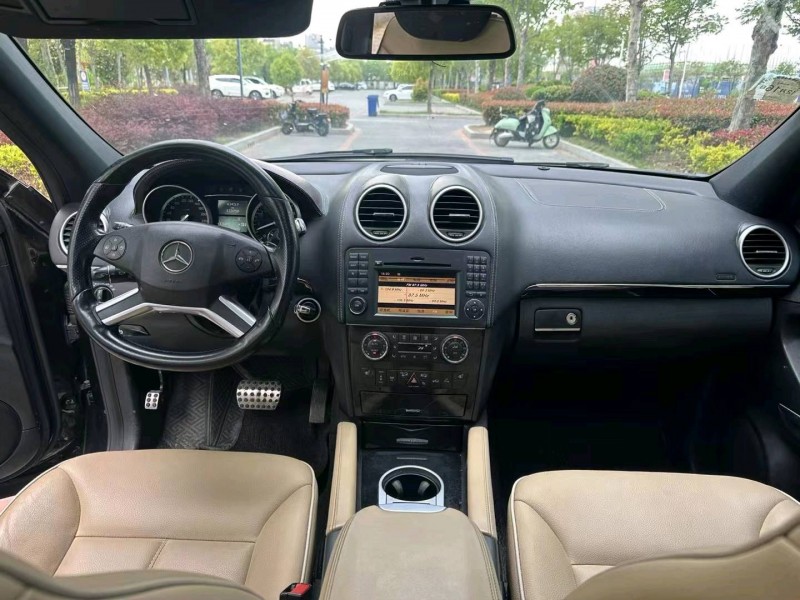 徐州11年奔驰ML7