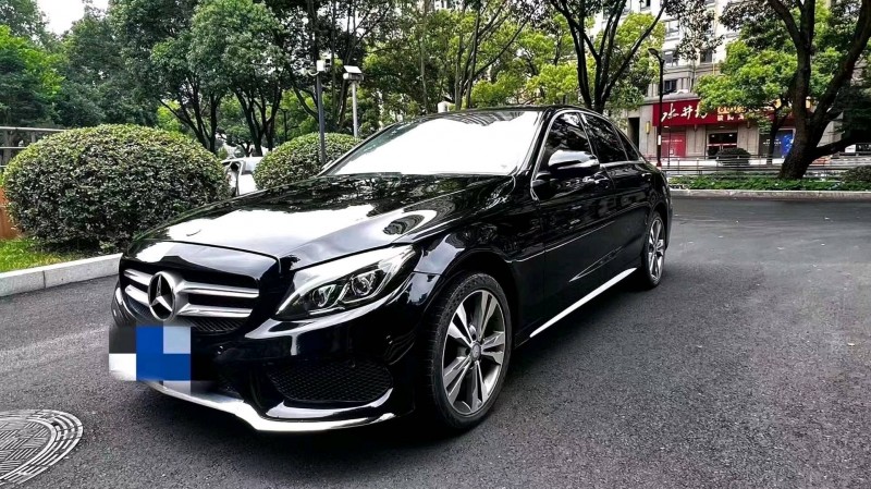 嘉兴17年奔驰C2