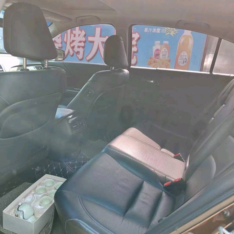 济南13年本田雅阁8