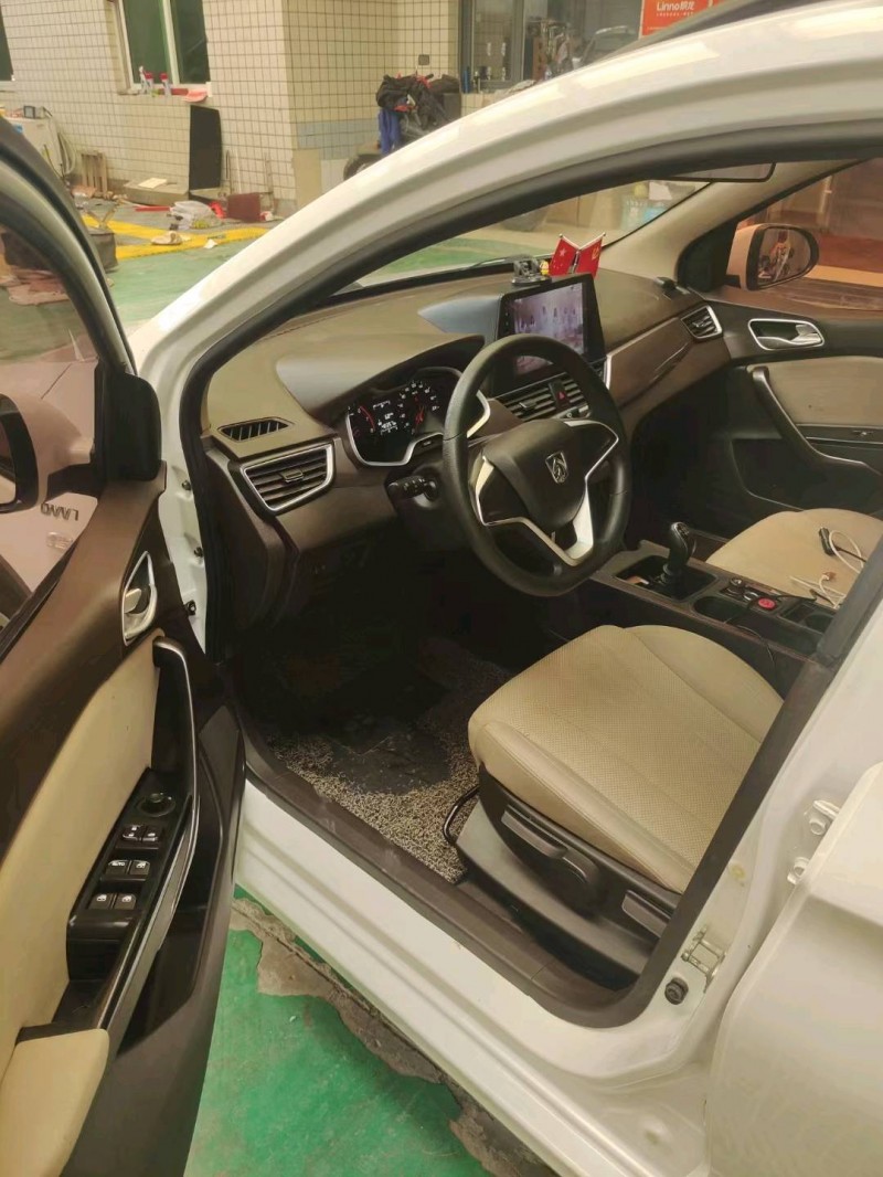 保定17年宝骏3105