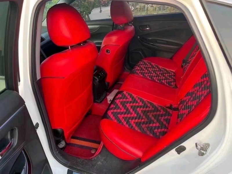 济南15年本田思铂睿4