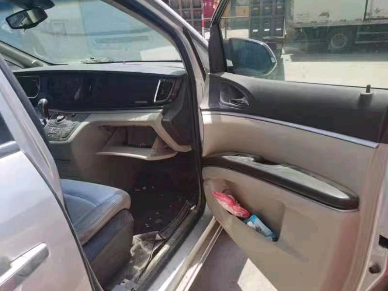 武汉11年别克GL88