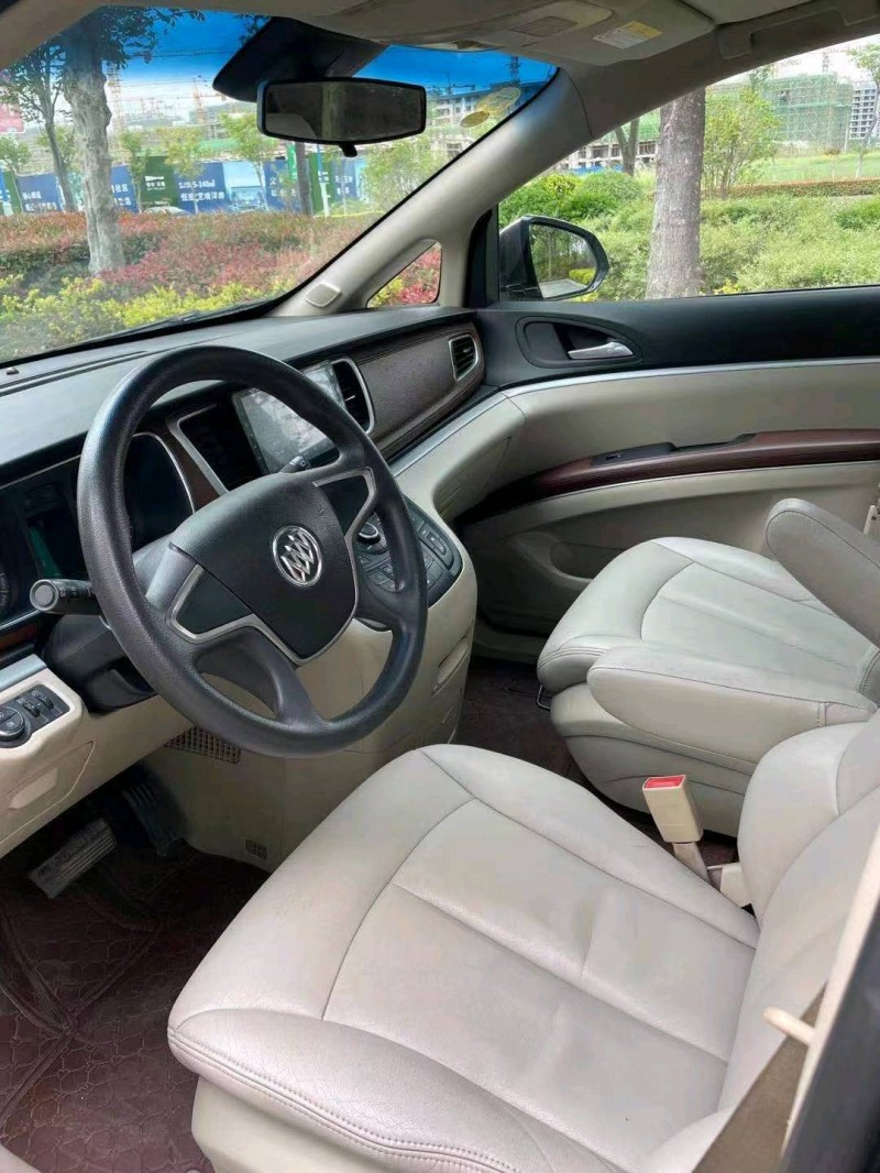 徐州16年别克GL89