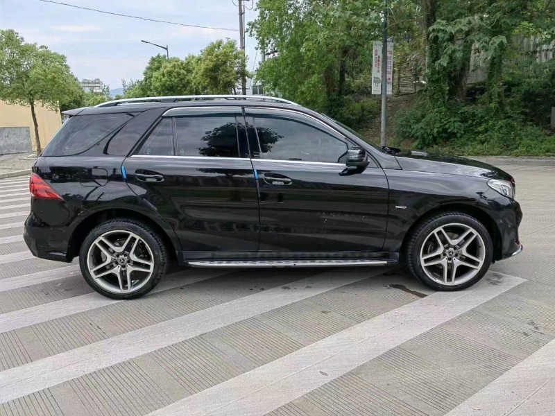 嘉兴19年奔驰GLE3