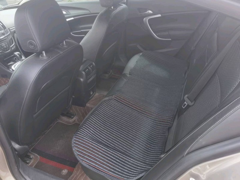 徐州16年别克君威8