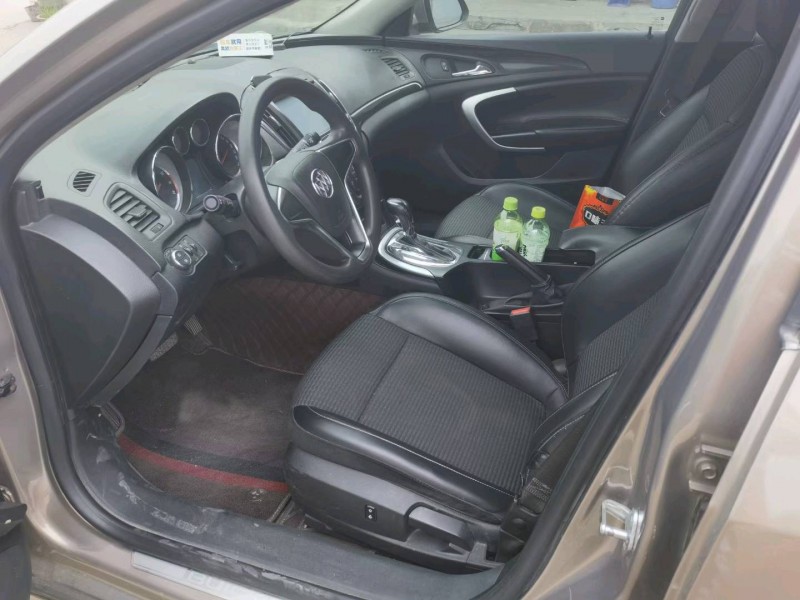 徐州16年别克君威7