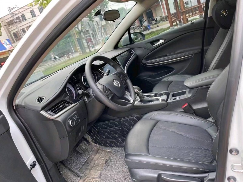 汕头21年别克威朗4