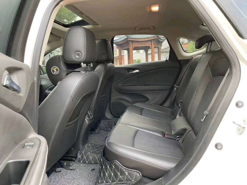 汕头21年别克威朗6